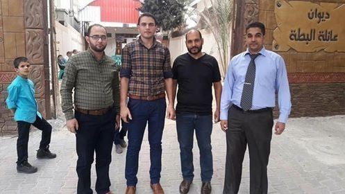 [[[531,48,46,73,755,425],"جهاد محمد البطه"],[[400,64,44,67,755,425],"نادر محمد البطه"],[[297,31,46,70,755,425],"محمد مروان البطه"],[[190,48,48,77,755,425],"رامي سفيان البطه"]]