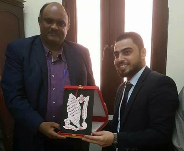 [[[461,138,115,176,755,621],"الباحث أحمد مجدي منصور محارب"]]