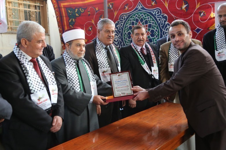 [[[555,72,72,99,755,503],"198,د. عصام تميم سليم محمد البطه,http://www.albatta.net/profile/235"]]