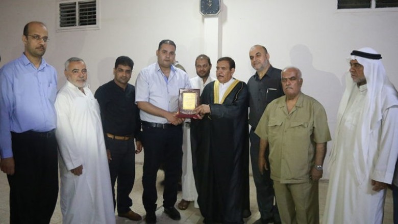 مجلس عائلات محافظة خان يونس يكرّم مختار عائلة البطة