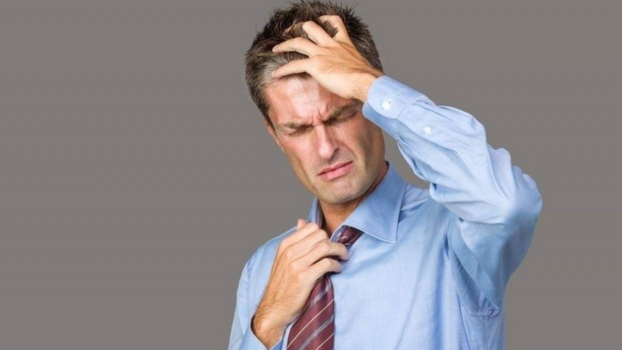 أطعمة يجب تناولها عند شعورك بالصداع !