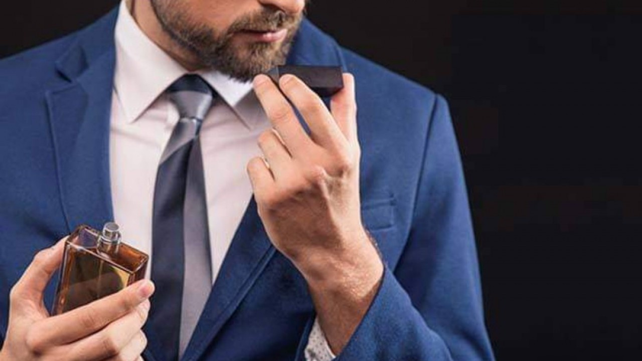 حيل رائعة لرائحة عطر تدوم طويلاً