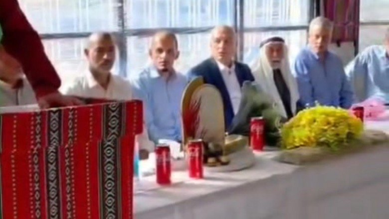 عائلة البطة تهنئ بعقد قران الشاب خالد محمد البطة والآنسة سجي المصري
