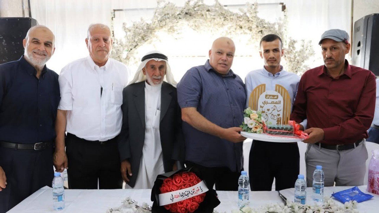 أفراح عائلة البطة: تهنئة بعقد قران الآنسة آية سعيد البطة على الشاب ساهر المصري