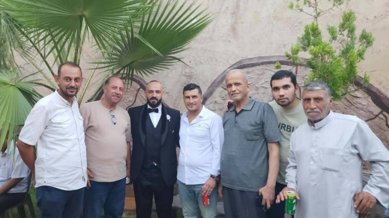 عائلة البطة تهنئ بزفاف م. باسل سليم البطة
